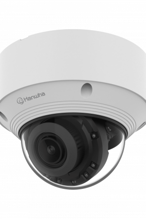 Cámara IP Tipo Domo Antivandálica 2 Megapíxel Serie Q-Core / Lente Motorizado 3.2 a 10mm / IR 40M / WDR 120db / Salida de video HDMI / Exterior IP66, IK10, NEMA 4X / H.265 & WiseStream